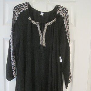 OLD NAVY BLACK GAUZE DRESS WITH EMBROIDERY EXTRA LARGE NWT $39.99
